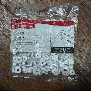 Rubbermaid‎ “C” Clamp 3D30 20 Pieces NEW white